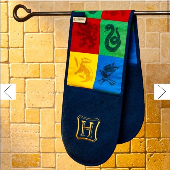 Le Creuset Harry Potter Hogwarts Houses Potholder